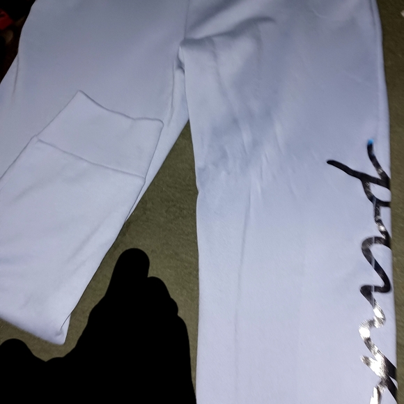 Victoria Secret sweats NWT size XL - Picture 5 of 5